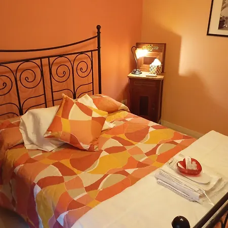Flores Home, Vintage & Comfort Near City Center, Navigli, Bocconi Milan Exterior photo