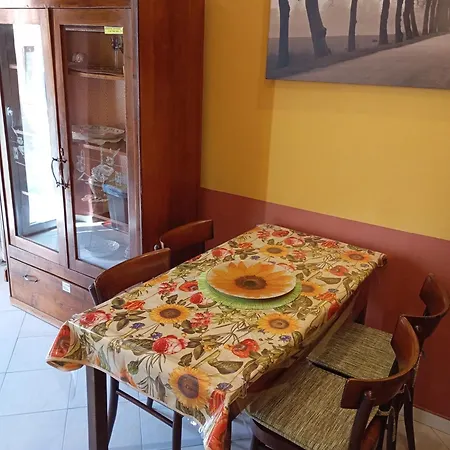 Flores Home, Vintage & Comfort Near City Center, Navigli, Bocconi Milan Exterior photo