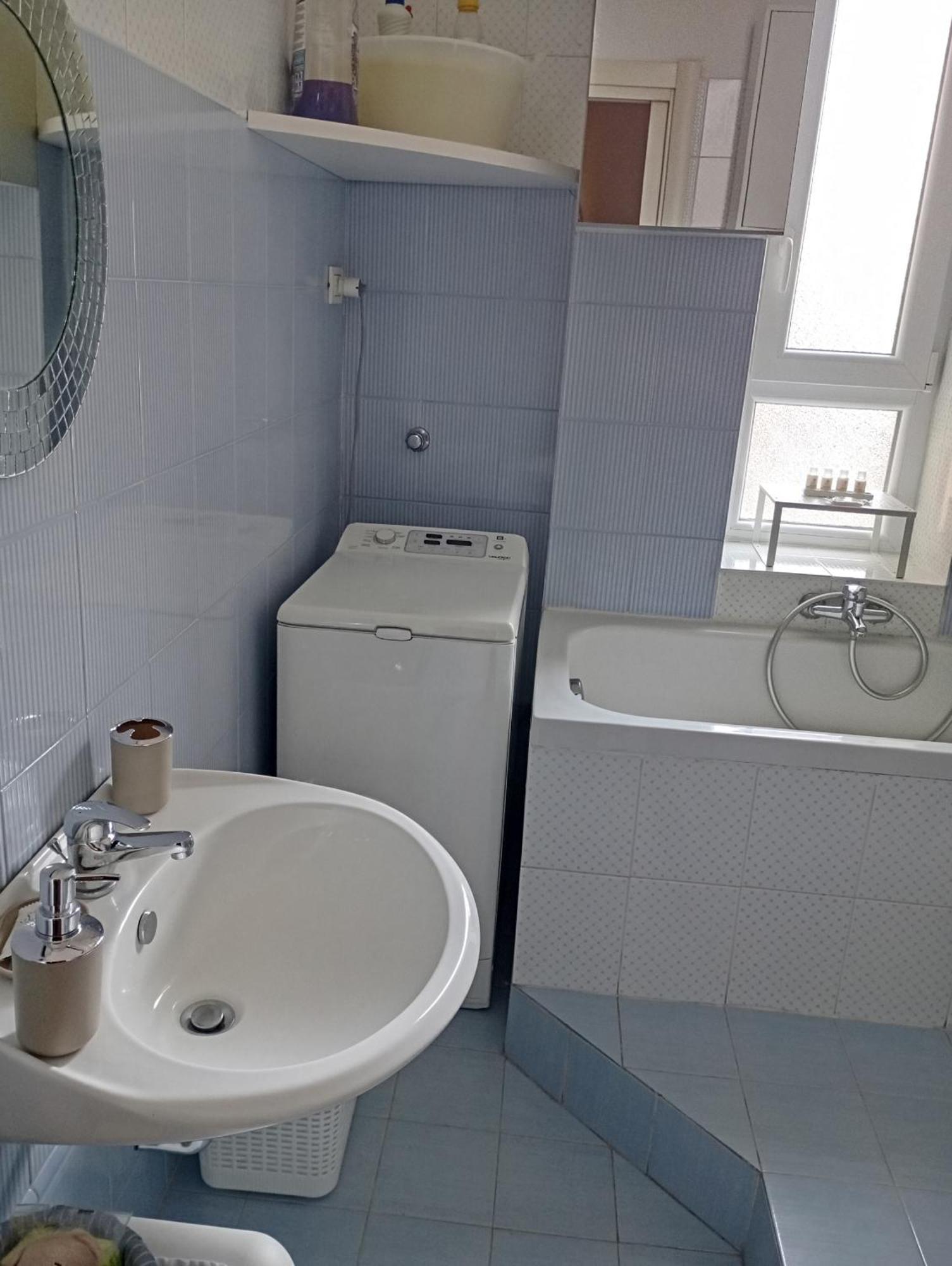 Flores Home, Vintage & Comfort Near Center, Navigli, Bocconi *